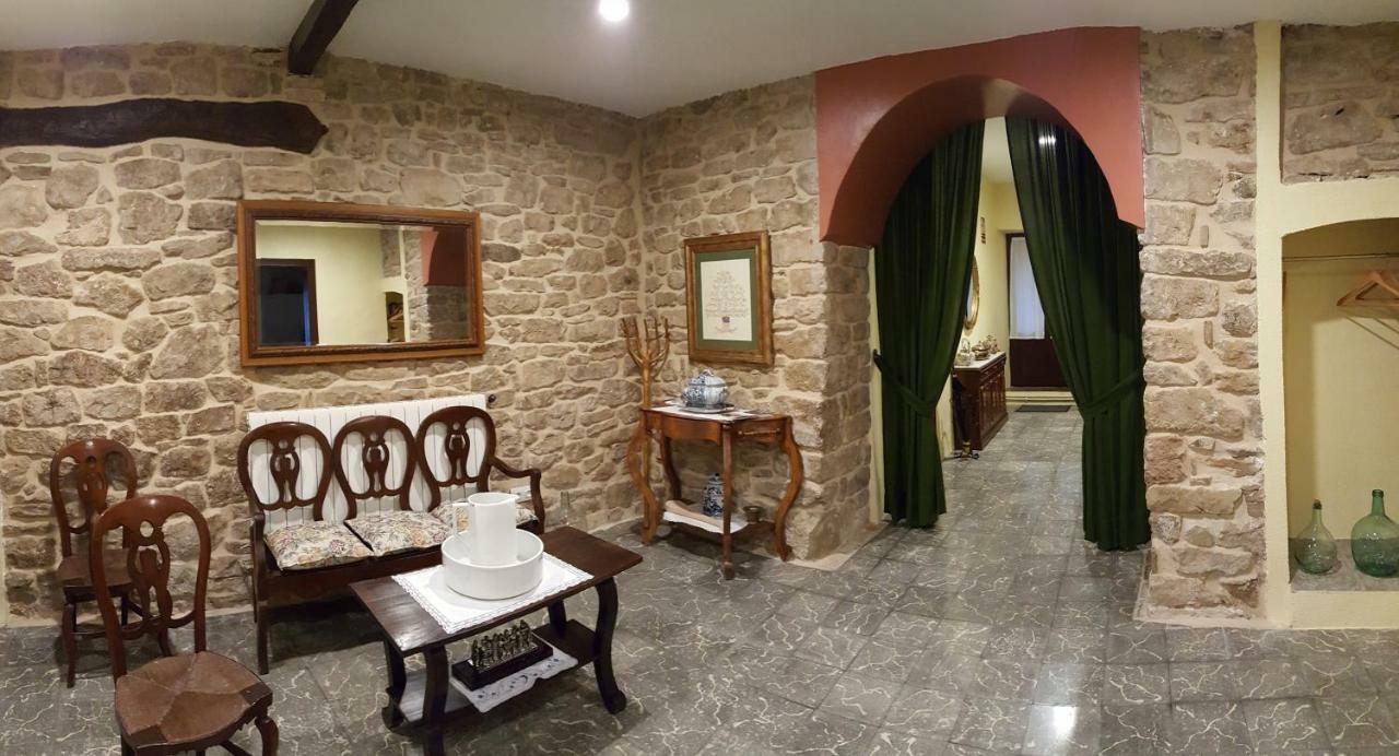 Casa Janices Artajona Extérieur photo